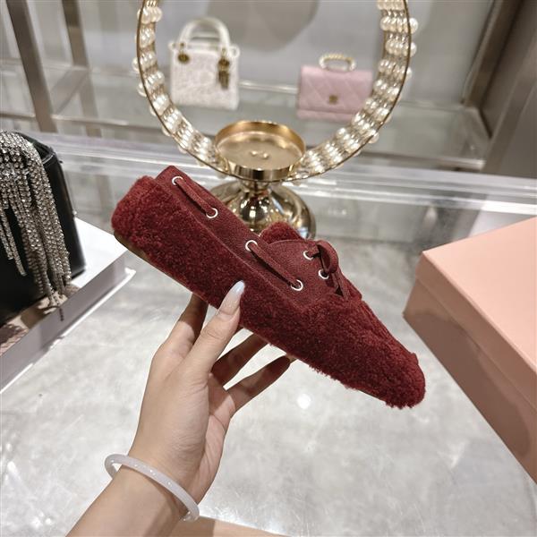 2025112717415131 270